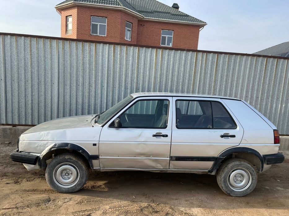 гольф 2 на ходу саудасы бар