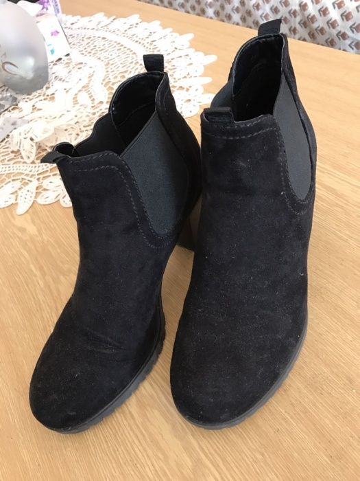Ghete dama negre imitatie de piele întoarsă mărimea 39