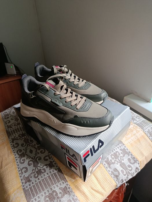 Кроссовки FILA. Новые, в коробке