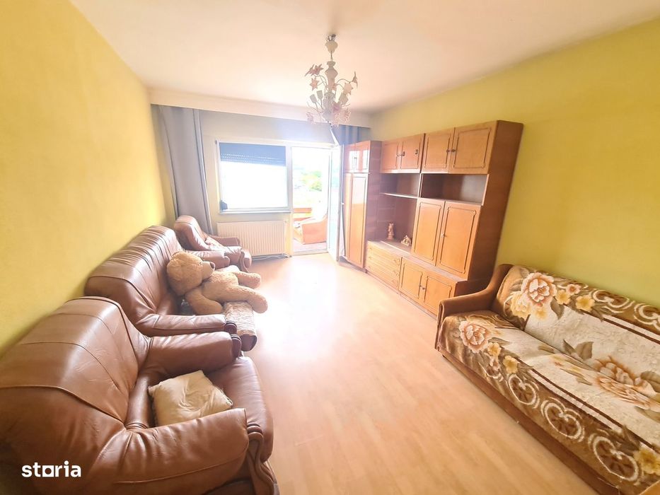 Apartament 3 camere, 65 mp utili, Gara Bacau
