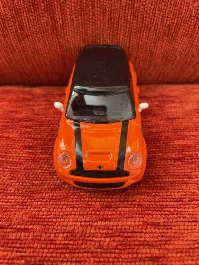 Mini Cooper S 1/43-метална количка