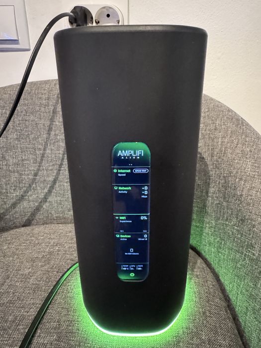 Router Amplifi Alien (WIFI DEFECT) , ubiquiti