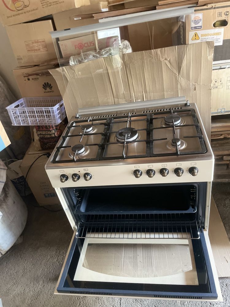 Продам кухонную плиту