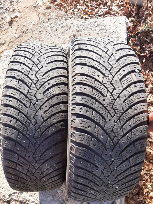 Продам шины. 215/60/16  пирелли