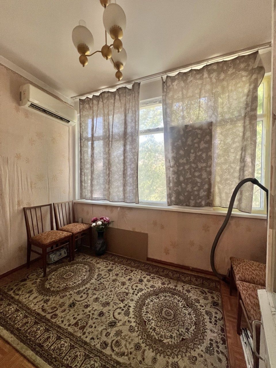 Без маклера. Ипотека. Кушбеги ориентир Аэропорт 2 комнатная 65м²