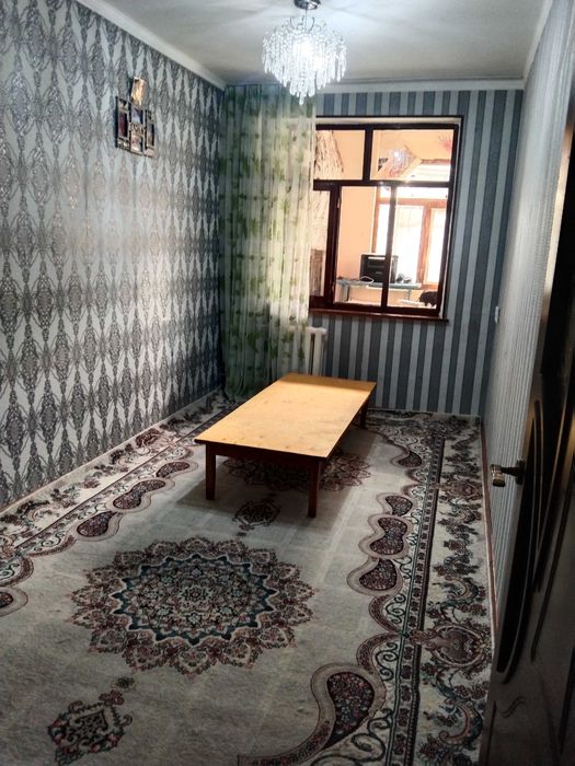 Navoiy shaxardan 2-etaj 2xonali kvarteta tayyor sotiladi