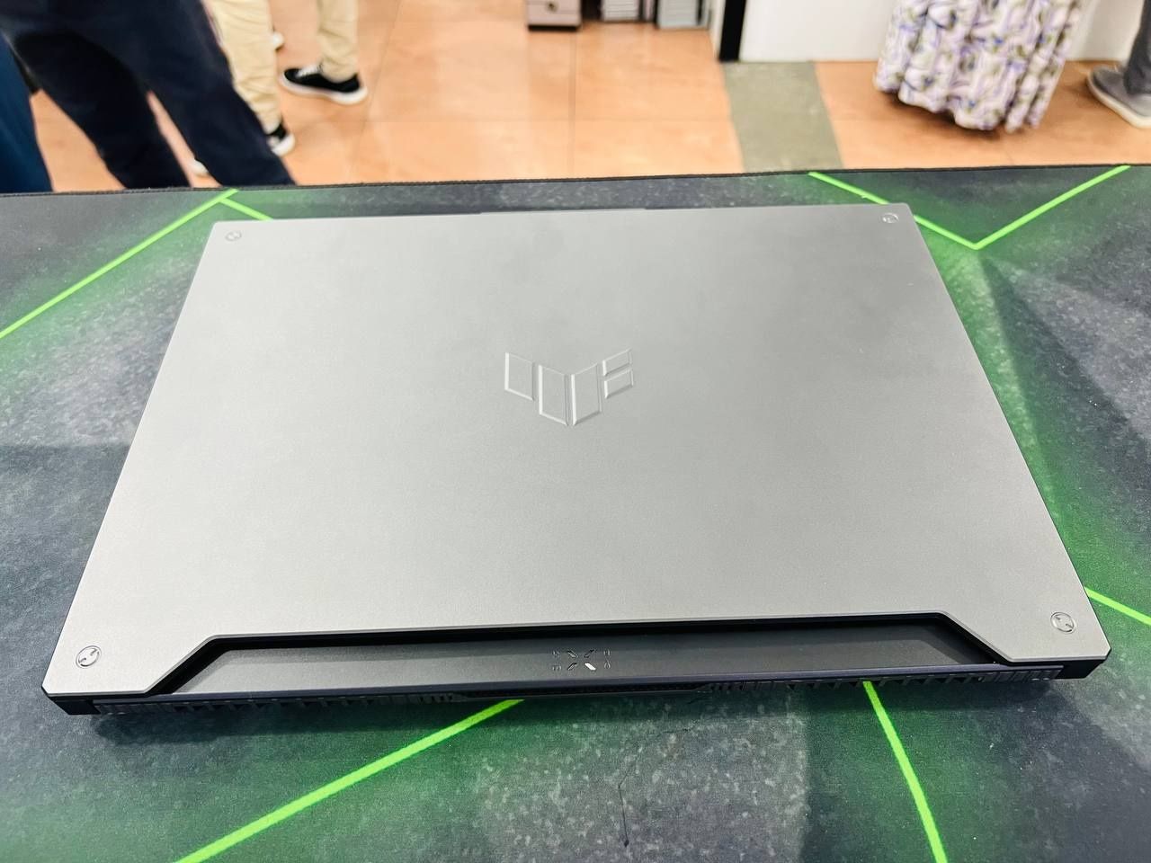 Продам игровой Asus Tuf F15 в идельном состоянии, как новый-22 дня ему