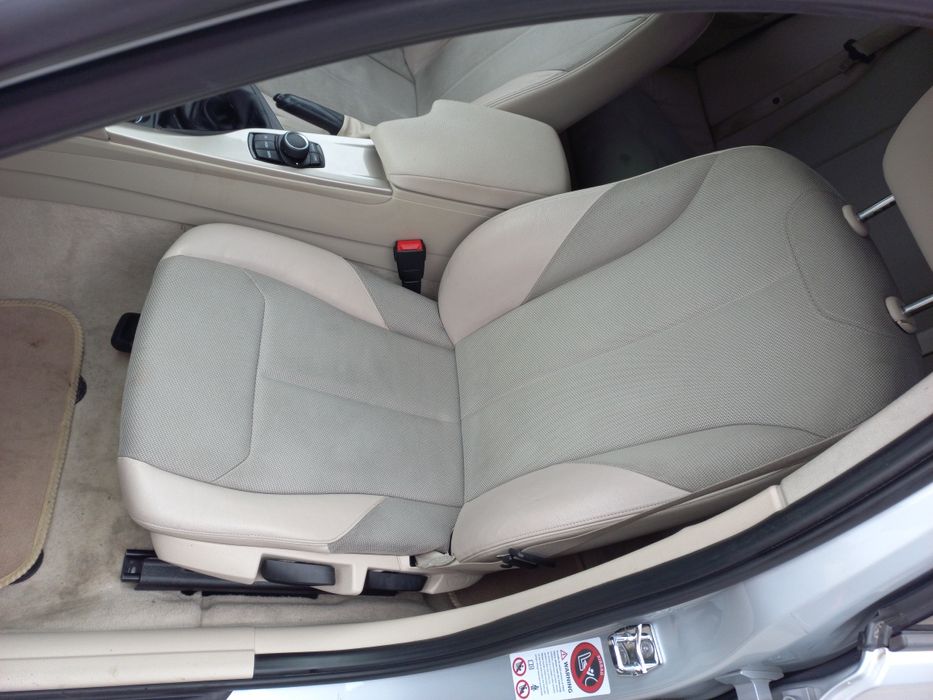 Interior semi-piele crem bmw f30