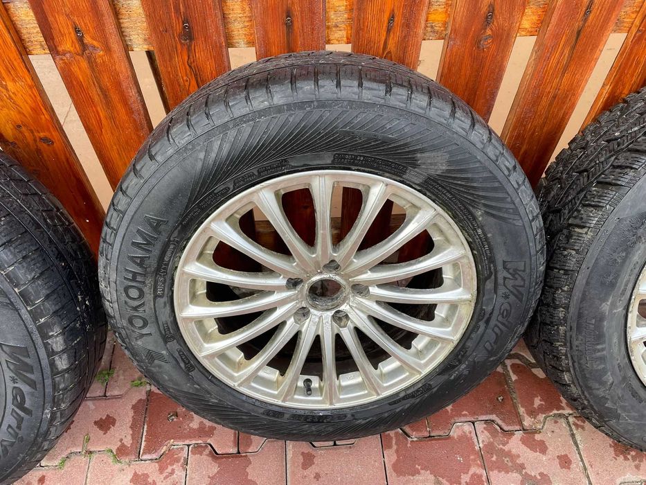 Vand 4 anvelope M+S cu jenti 225/65 R17