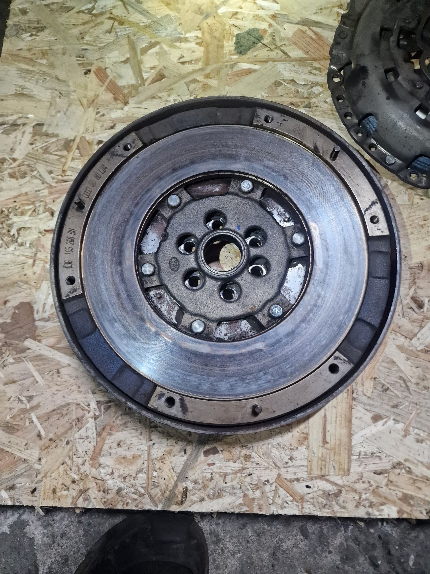 Kit volanta si ambreaj a6 c6 2.0 140 hp CAGB