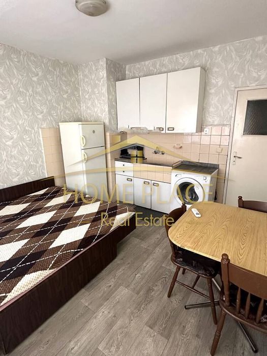 Дава се под наем Двустаен апартамент в Варна, Базар Левски - 55 кв.м за 280.5 € - Снимка #2