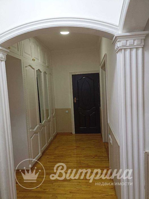 4-х комнатная квартира Юнусобад 19 квартал.