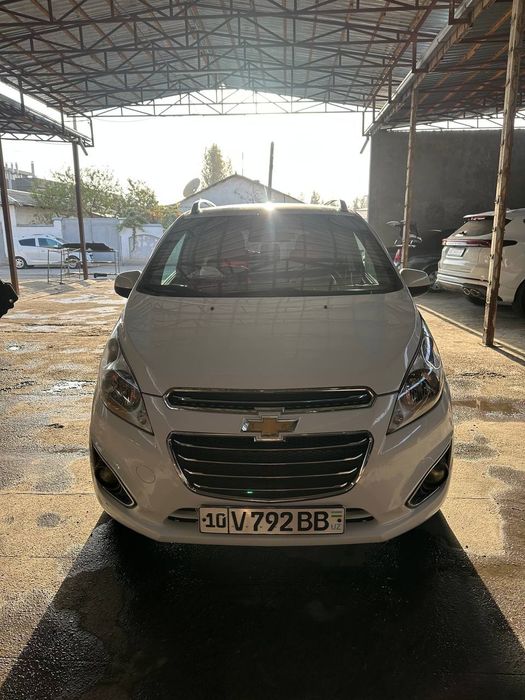 Avtomat Spark sotiladi