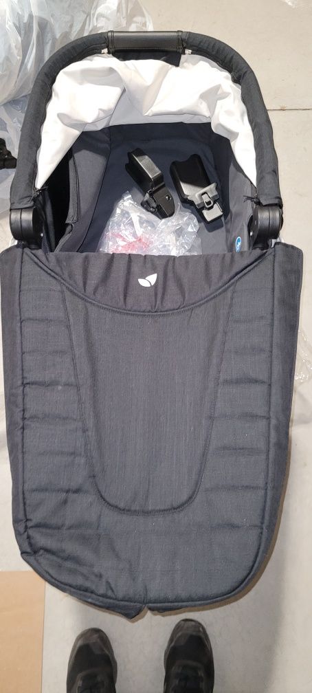 Carucior Joie Chrome 2 in 1  landou si parte sport