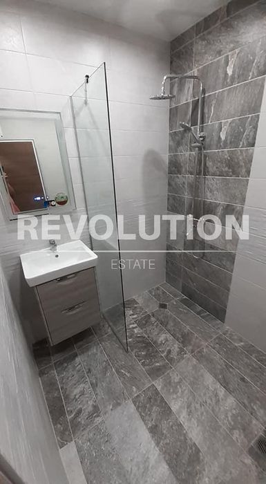 Дава се под наем Двустаен апартамент в Варна, Левски - 67 кв.м за 450 € - Снимка #5