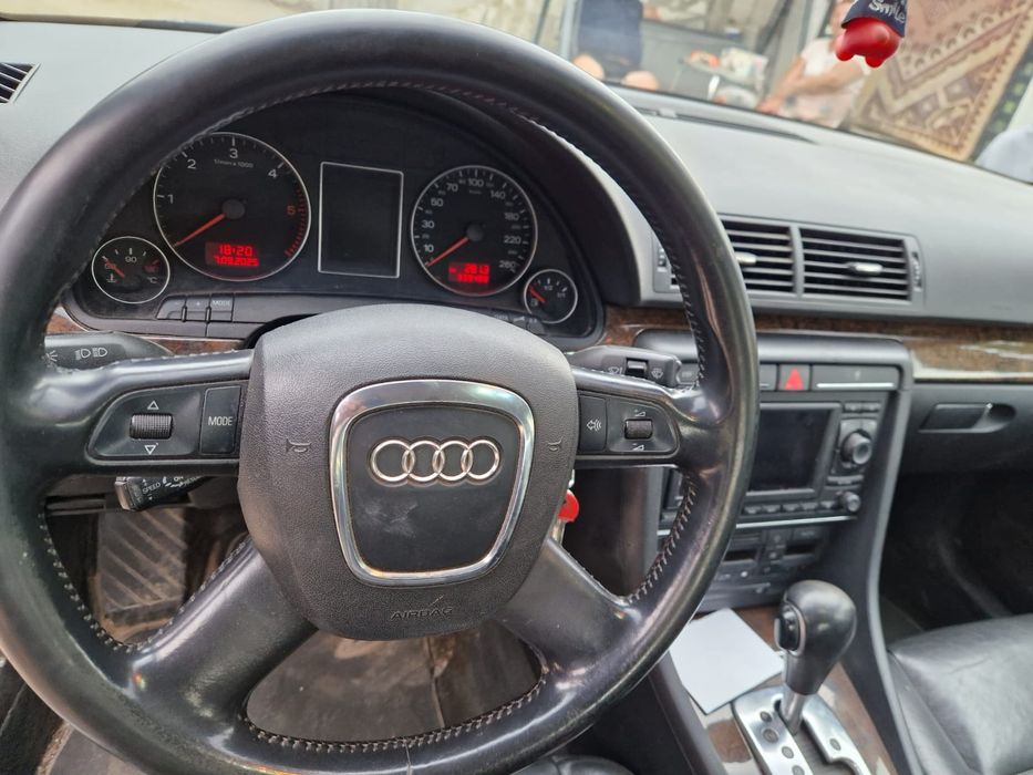 Vând Audi A4 b7 2005