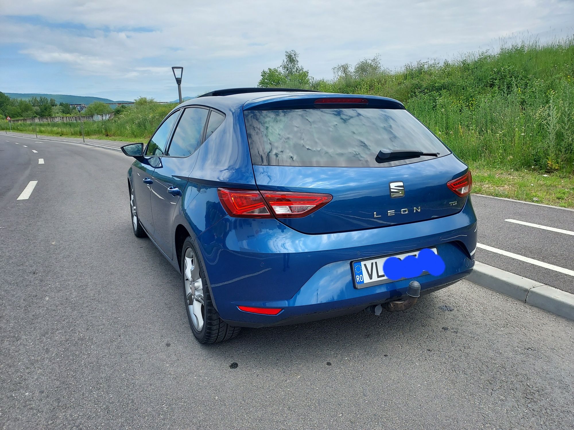 Seat Leon 2.0 l TDI 150 CP! Schimb auto 8 +1 locuri