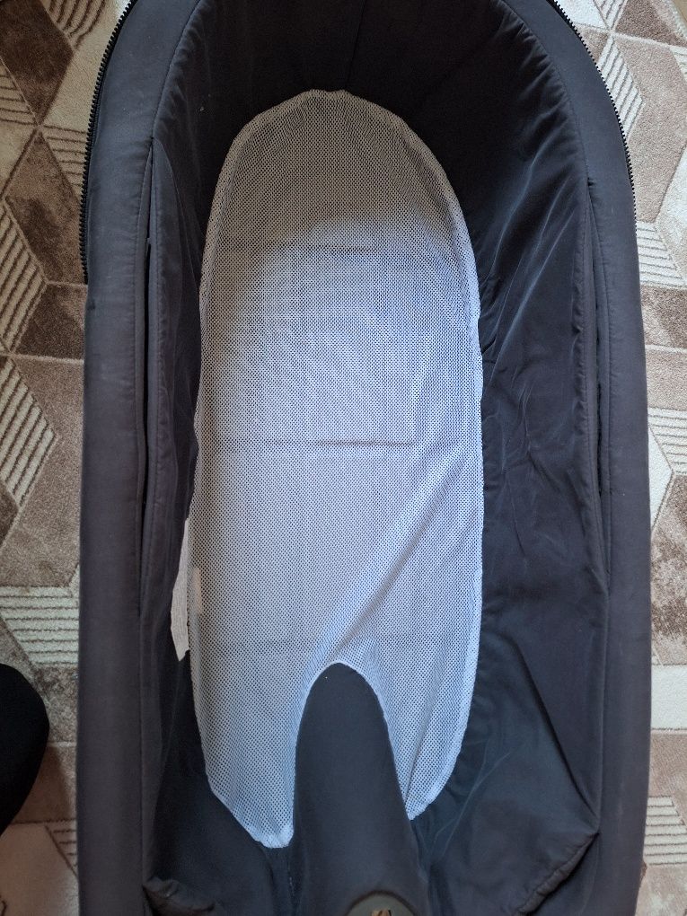 Кош за новородено, Stokke