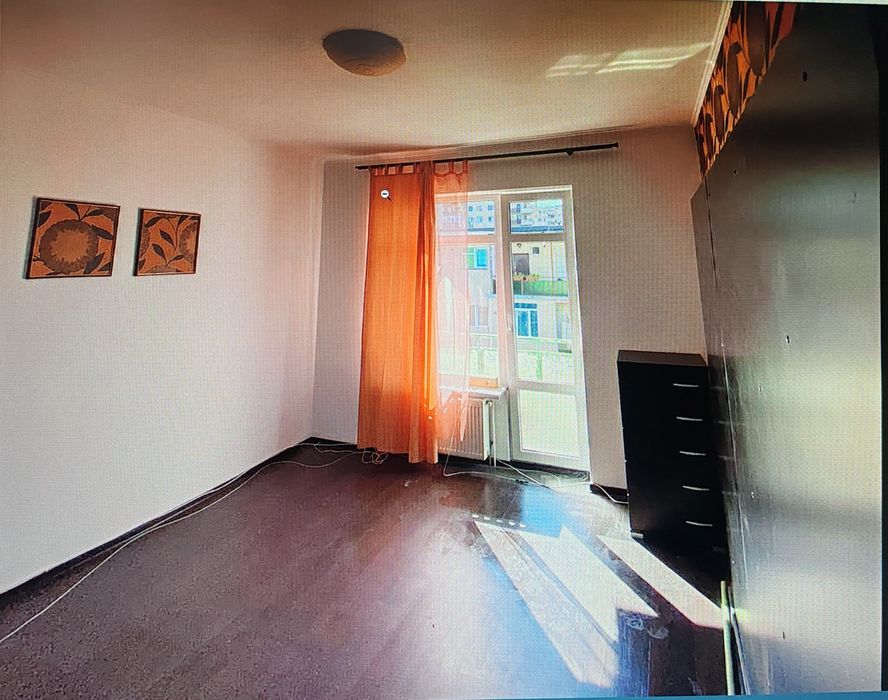 Brasov Onix Strada 9 Mai 2 decomandate 95000 euro