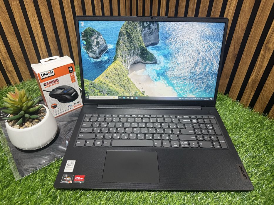Ноутбук Lenovo V15 AMD Ryzen3-5300U/8GB/SSD256GB/Radeon Graphics