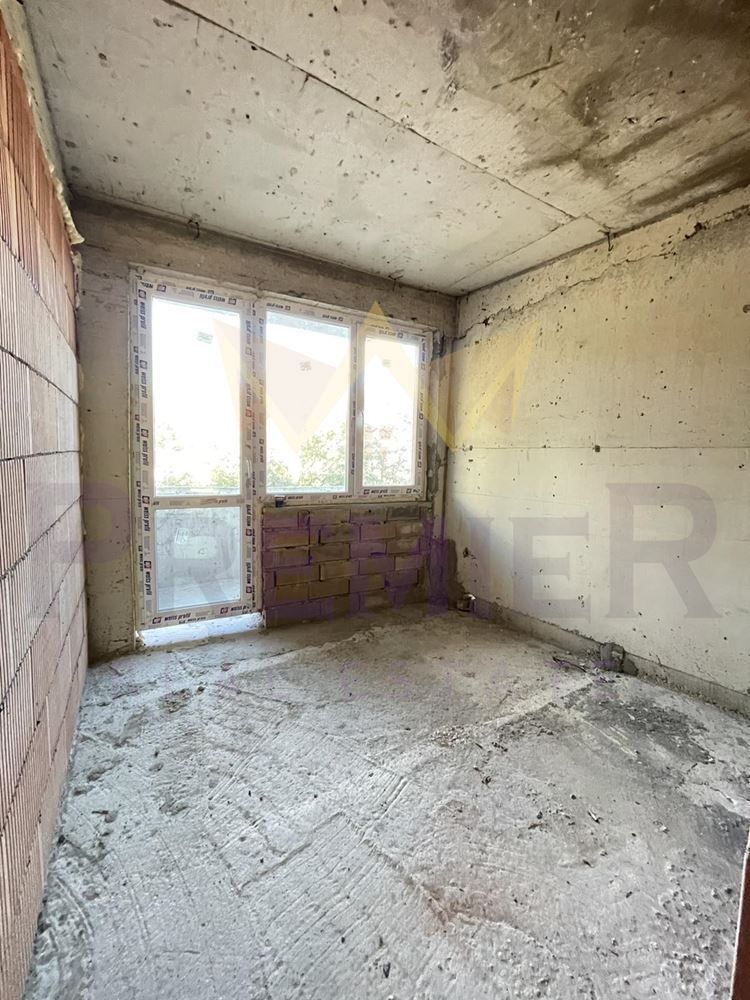 Продава се Тристаен апартамент в Варна, Аспарухово - 109 кв.м за 1459 €/кв.м - Снимка #5