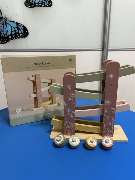 Jucarie Montessori din lemn - Pista de curse Little Dutch