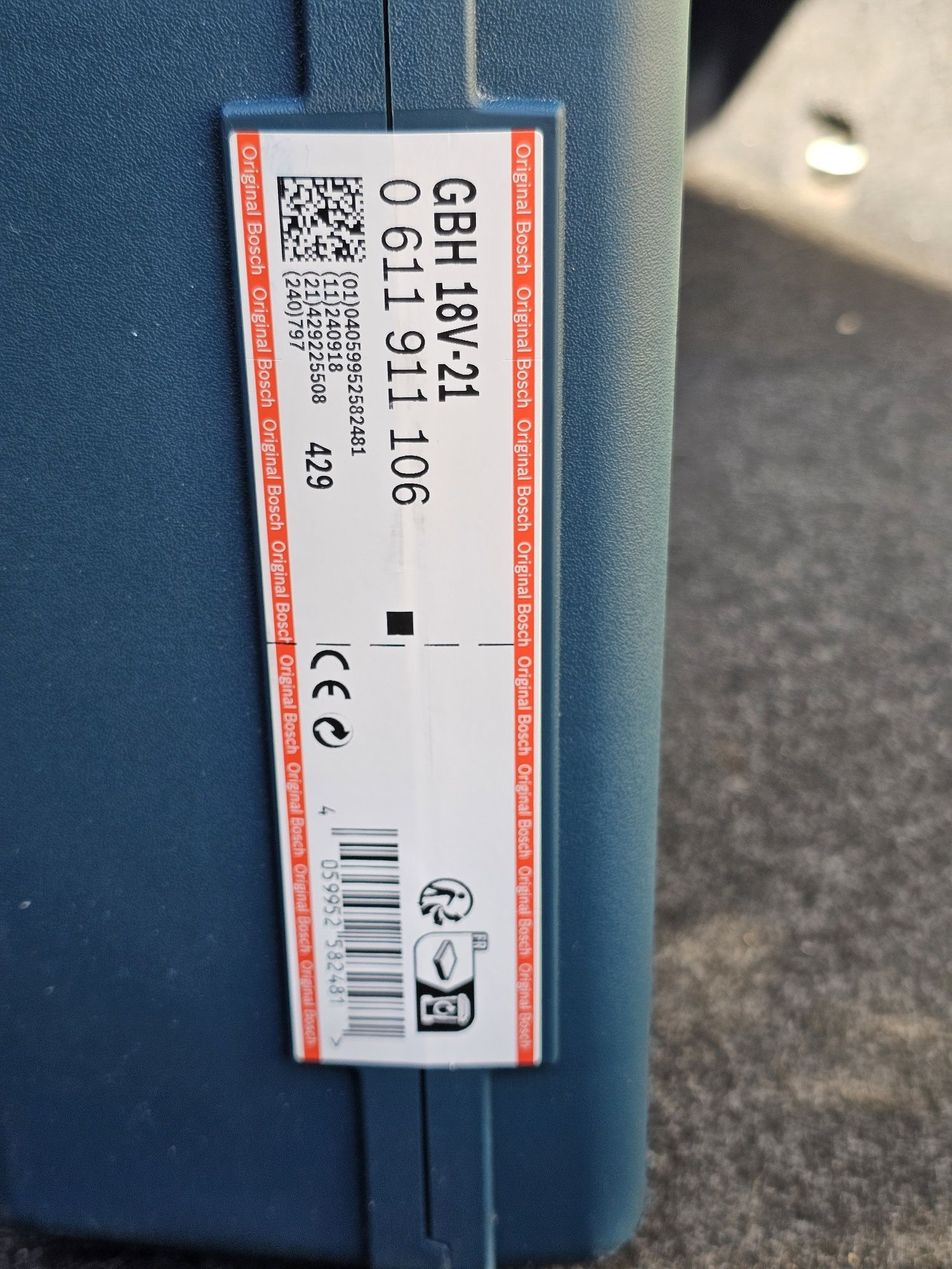 Ciocan rotopercutor Bosch GBH 18V-21 2x 4.0Ah, GAL L-BOXX - 0611911106
