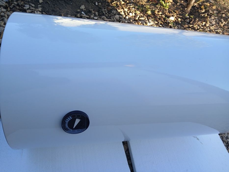 Vând boiler 100 litri