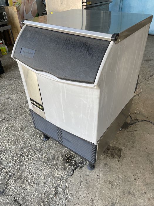 Ледогенератор 80кг 24ч ice-O-matic 6 месеца гаранция