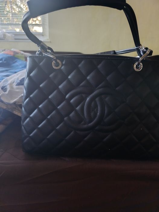 Прекрасна нова чанта