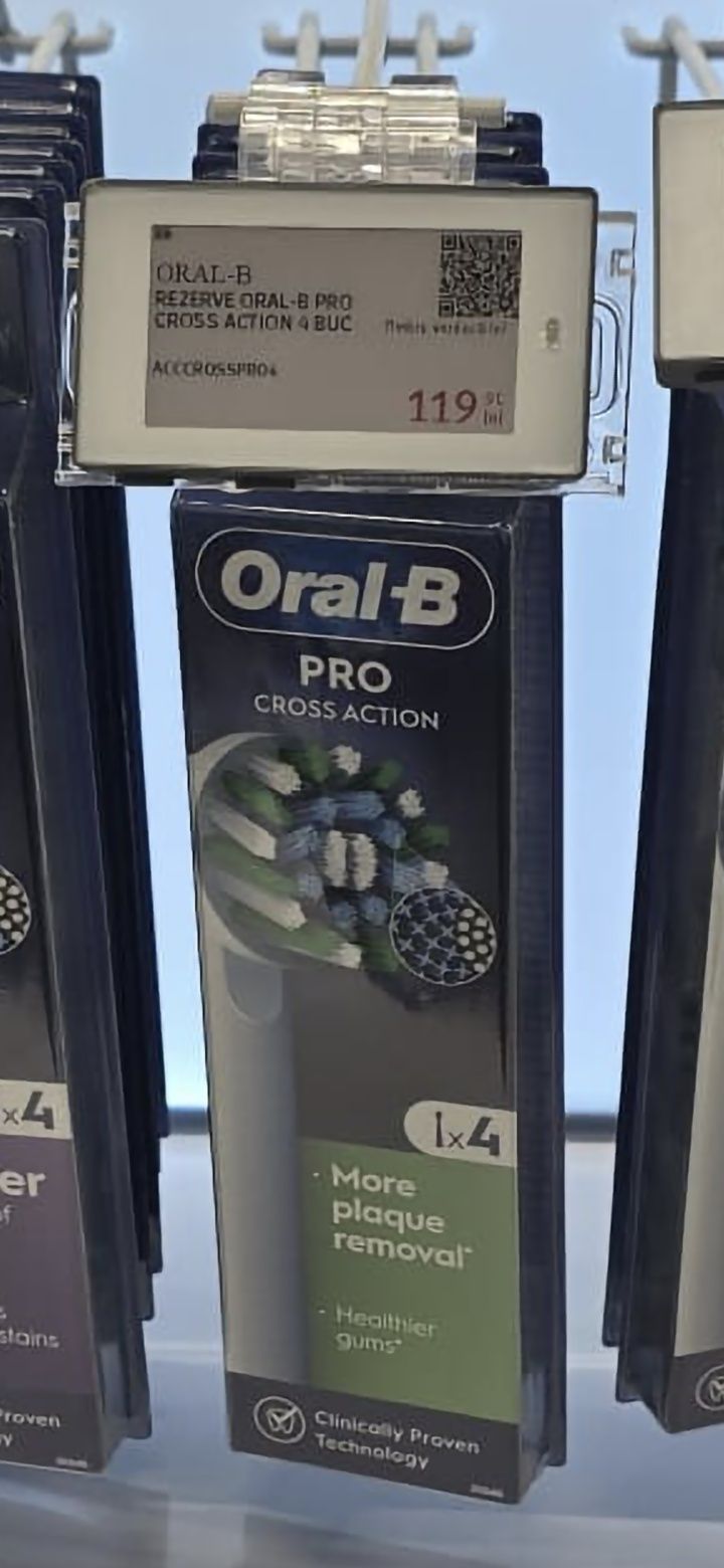 Vand Capete Periuta Electrica Oral B IEFTINE