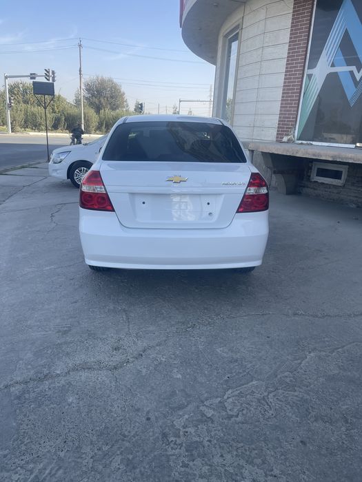 Avtokredit yoki naqtga