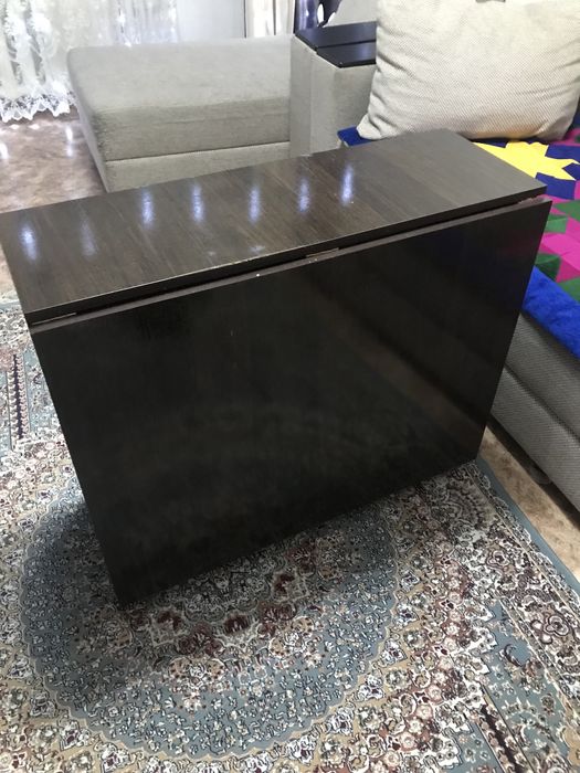 Продам стол 3 м хорошем состояний
