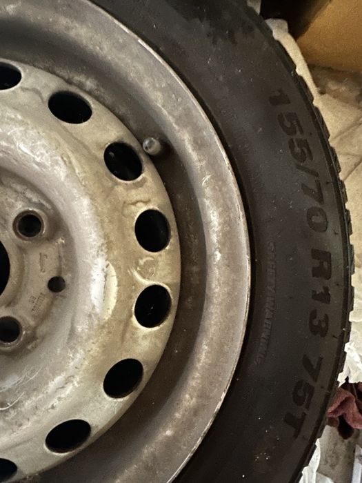 Чифт Зимни гуми.