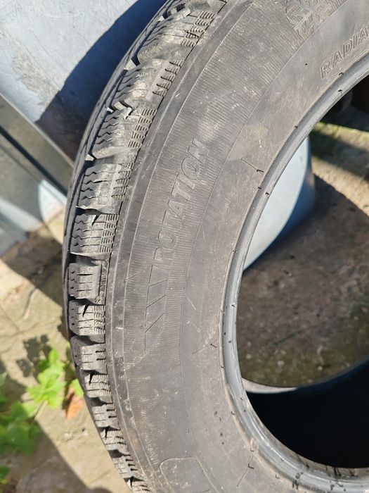 Vând anvelope de iarna