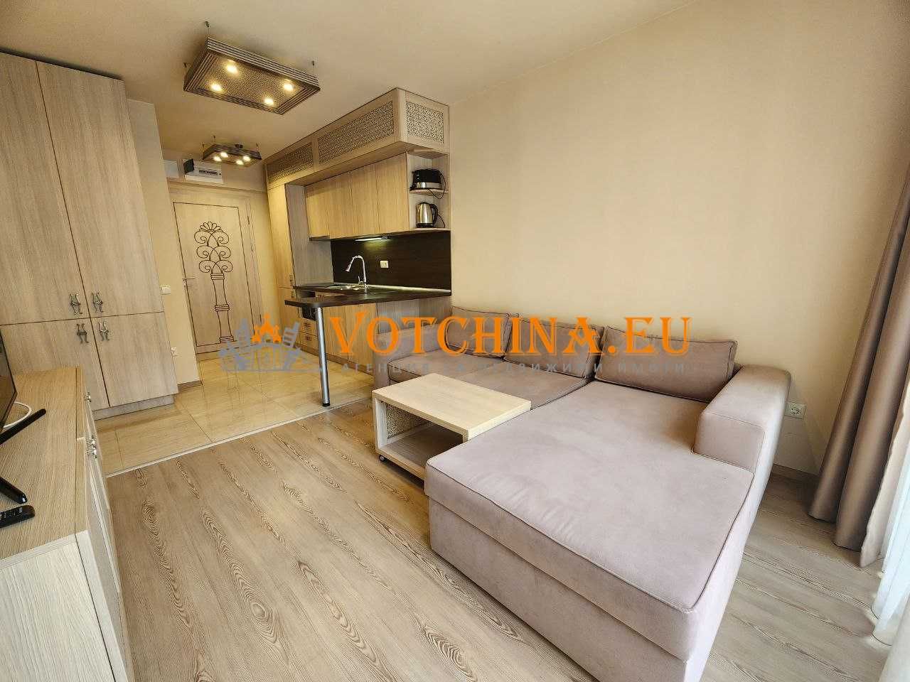 Продава се Двустаен апартамент в Варна, Център - 66 кв.м за 1591 €/кв.м - Снимка #3