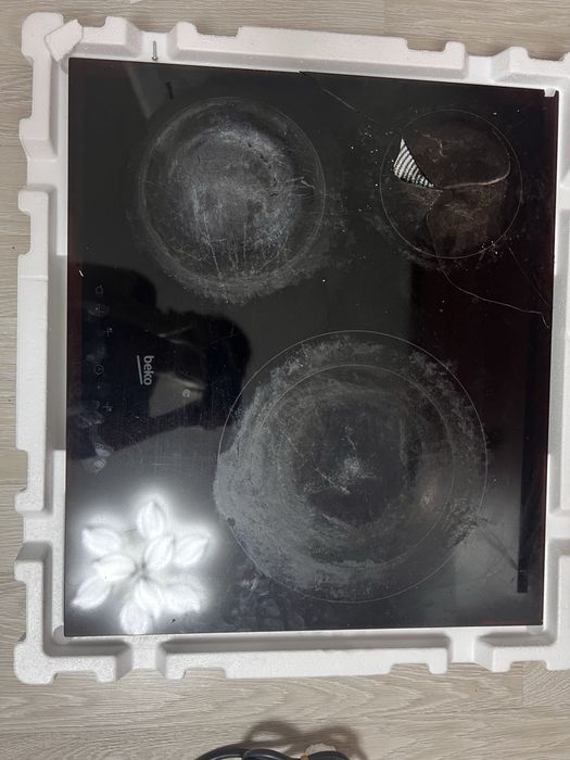 Варочная поверхность BEKO HIC 63401T