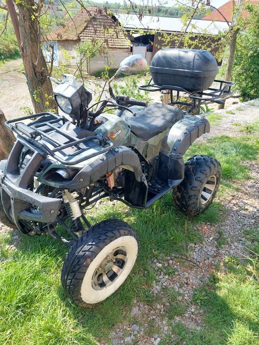 Vând atv 250 cm³