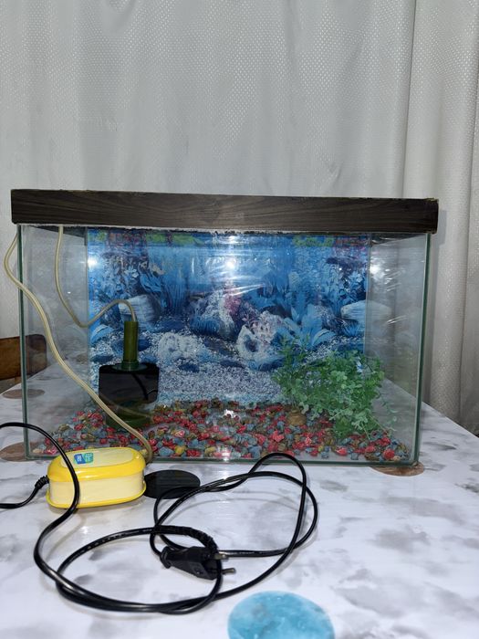 Продам Аквариум с фильтром
