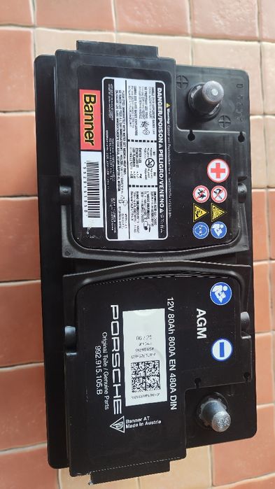 Baterie auto NOUA originala Varta -Volskwagen/Banner -Porsche