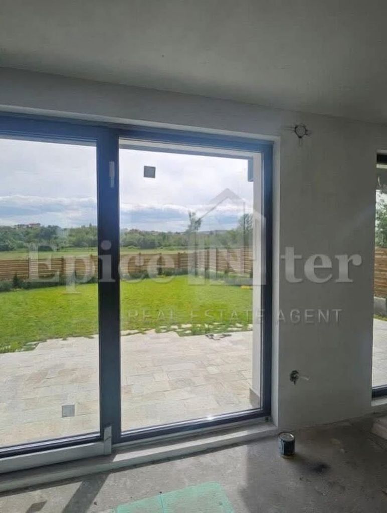 Продава се Къща в София, Люлин 5 - 200 кв.м за 1700 €/кв.м - Снимка #4