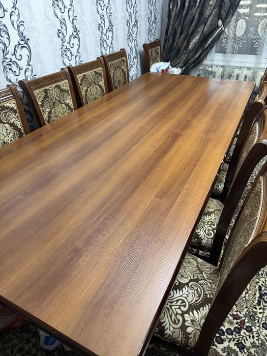 Продаю стол  стул