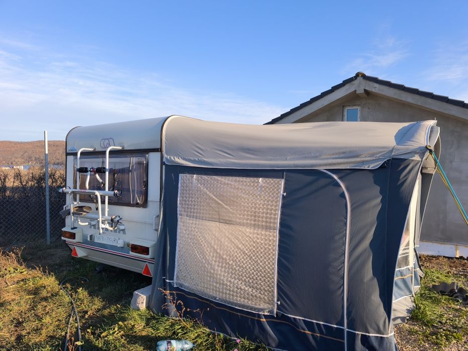 Vând rulota sau schimb cu Toyota RAV4 an 2000-2005 in 3 usi