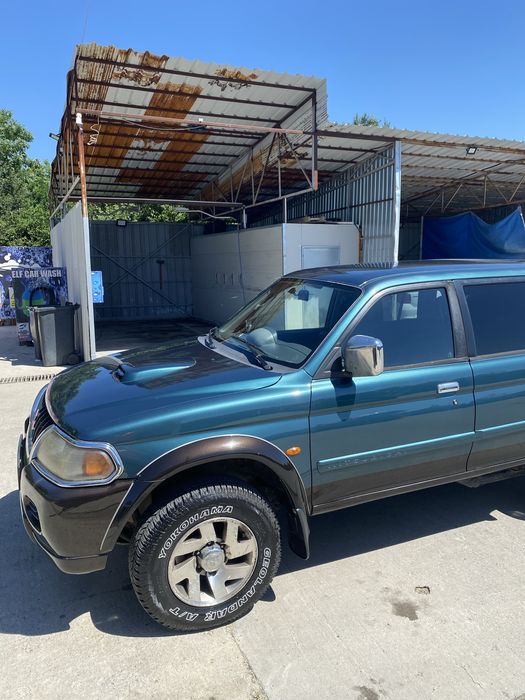 Mitsubishi Pajero Sport K90