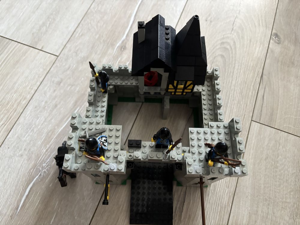 Lego 6074 Castle 1986г.