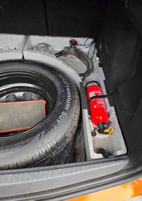 vând Dacia Duster 2018