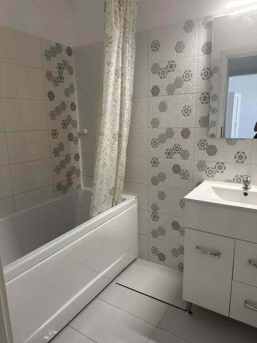 Inchiriez garsoniera in In Residential sector 6  Bucuresti