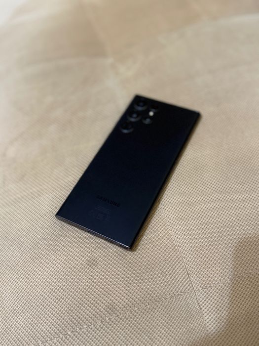Vând Samsung s22 ultra