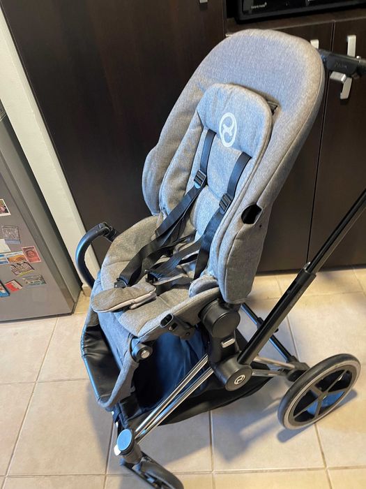 Carucior pentru copii Cybex Priam gri