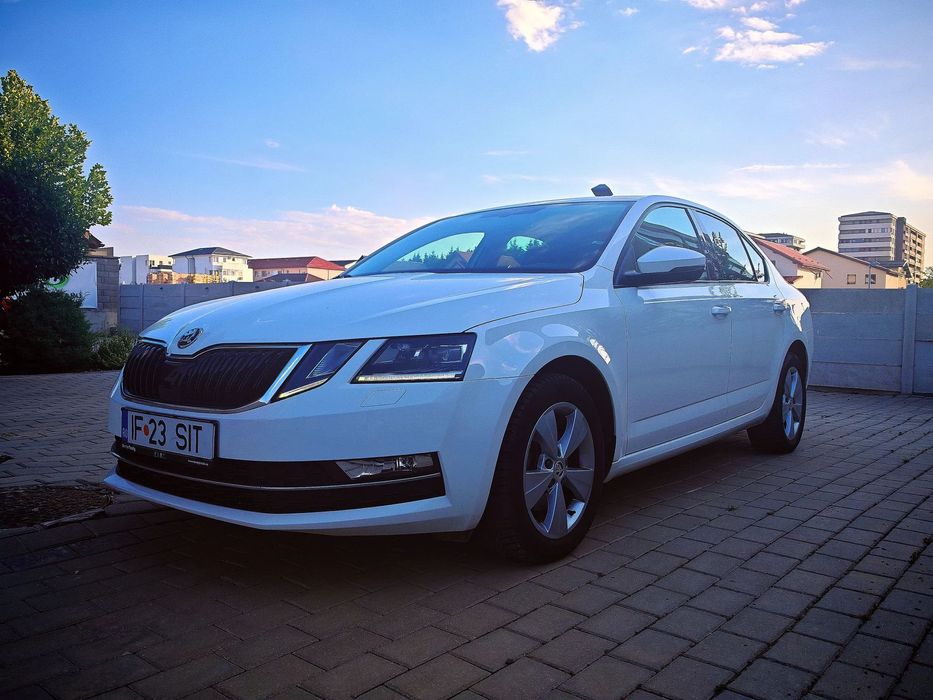Skoda Octavia Škoda Octavia 3 FL 2.0 TDI 150 CP MT6 | 2020 | LED | Istoric